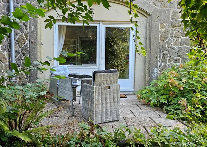 Wohnen Am Bergkpark Bad Wilhelmshoehe Apartment