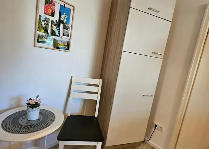 Apartment Wohnen Am Bergkpark Bad Wilhelmshoehe Kassel